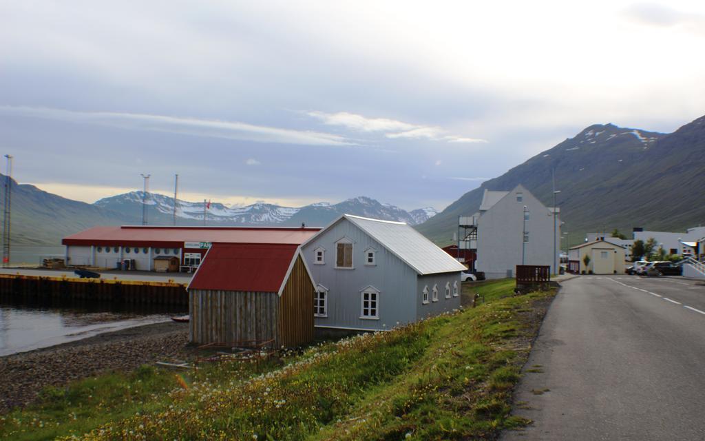Vith Laekinn Neskaupstaður Extérieur photo